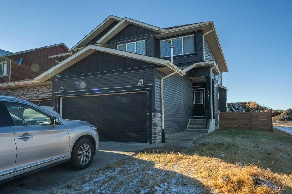 1241 Westmount Drive, Strathmore