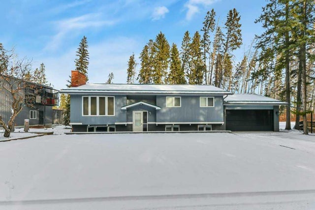121, 27475 Township Road 380, Rural Red Deer County