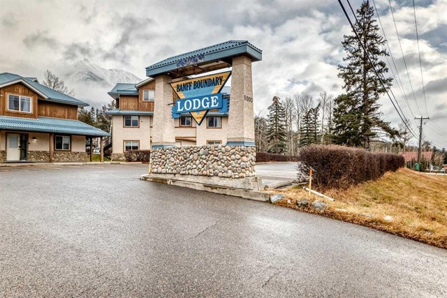 108, 1000 Harvie Heights Road, Harvie Heights