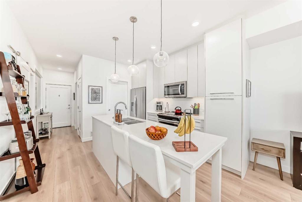 1406, 76 Cornerstone Passage Northeast, Calgary – Residential Apartment Listing Photo 5