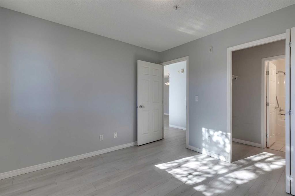 119, 2022 Canyon Meadows Drive Se Calgary Alberta T2J 7H1 Queensland Home For Sale