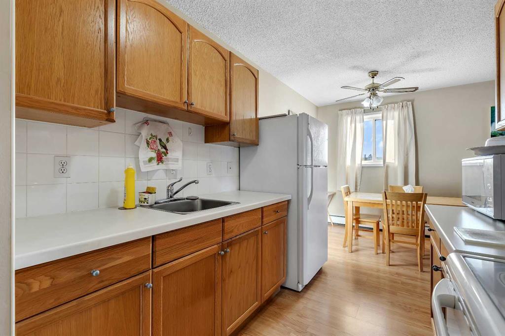 301, 6464 Travois Crescent Northwest, Calgary – Residential Apartment Listing Photo 10