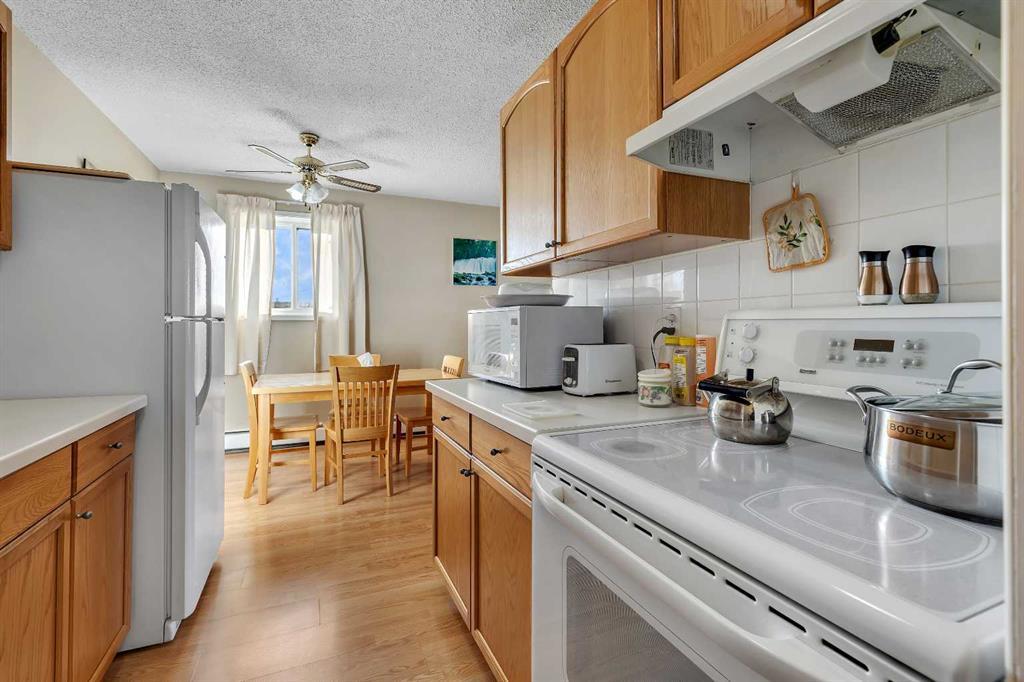 301, 6464 Travois Crescent Northwest, Calgary – Residential Apartment Listing Photo 8