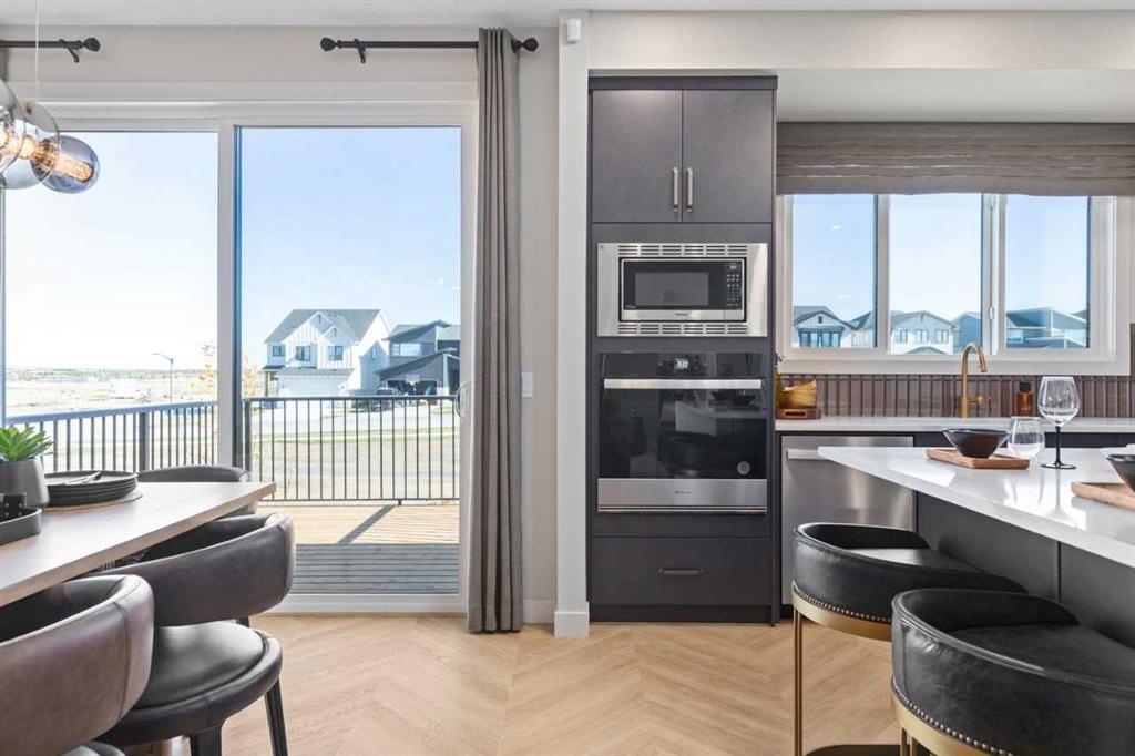 72 Creekstone Grove Southwest, Calgary – Residential Detached Listing Photo 6