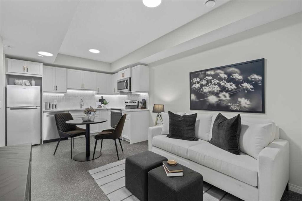 135 Huxland Road Northeast, Calgary – Residential Detached Listing Photo 9