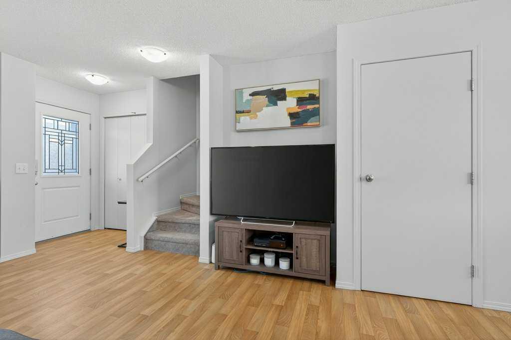 243 Redstone Drive Northeast, Calgary – Residential Semi Detached Listing Photo 11