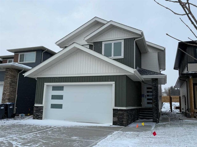 117 Crestview Boulevard, Sylvan Lake