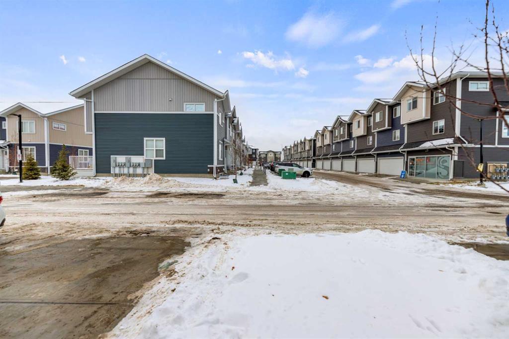 137, 137 Red Embers Link Northeast, Calgary – Residential Row/Townhouse Listing Photo 4