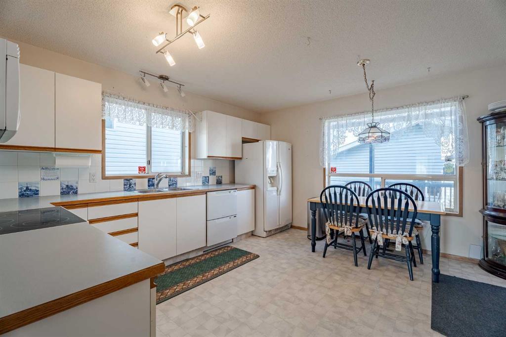 82 Martinridge Crescent Northeast, Calgary – Residential Detached Listing Photo 9