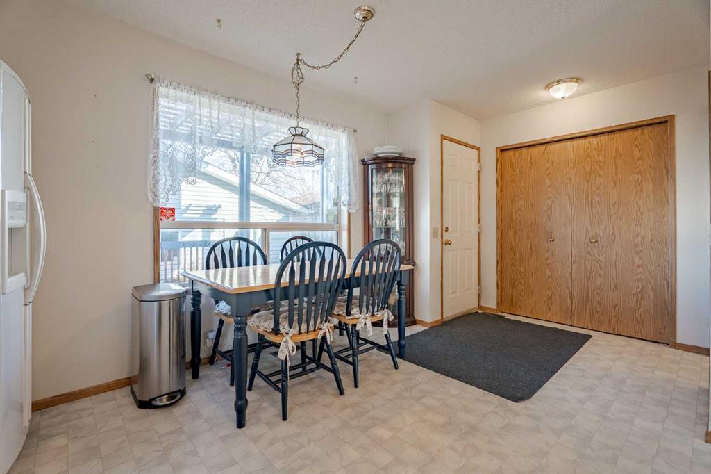 82 Martinridge Crescent Northeast, Calgary – Residential Detached Listing Photo 10