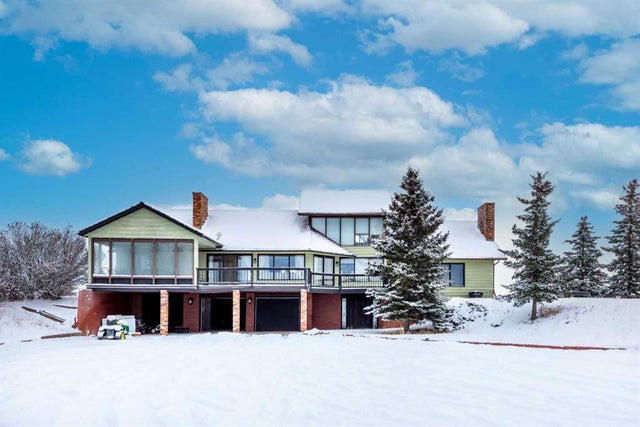 Rural Rocky View County Residential Home for Sale 