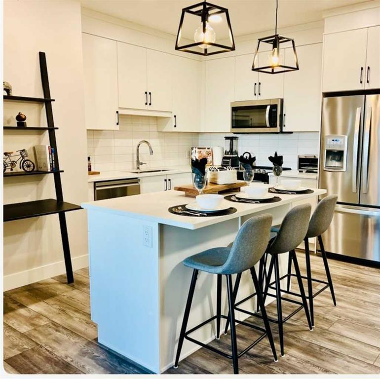 110, 8355 19 Avenue Southwest, Calgary – Residential Apartment Listing Photo 2