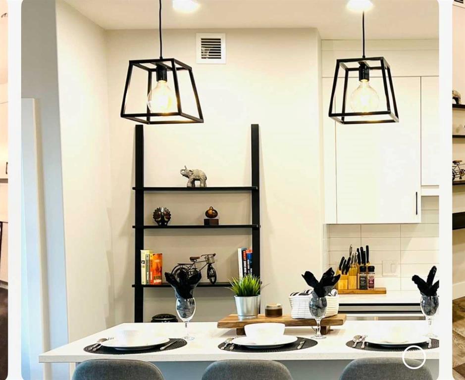 110, 8355 19 Avenue Southwest, Calgary – Residential Apartment Listing Photo 4