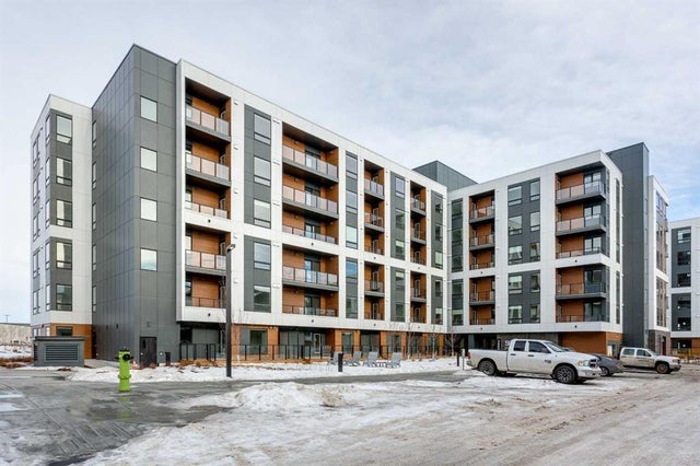 3302, 8500 19 Avenue Se, Calgary