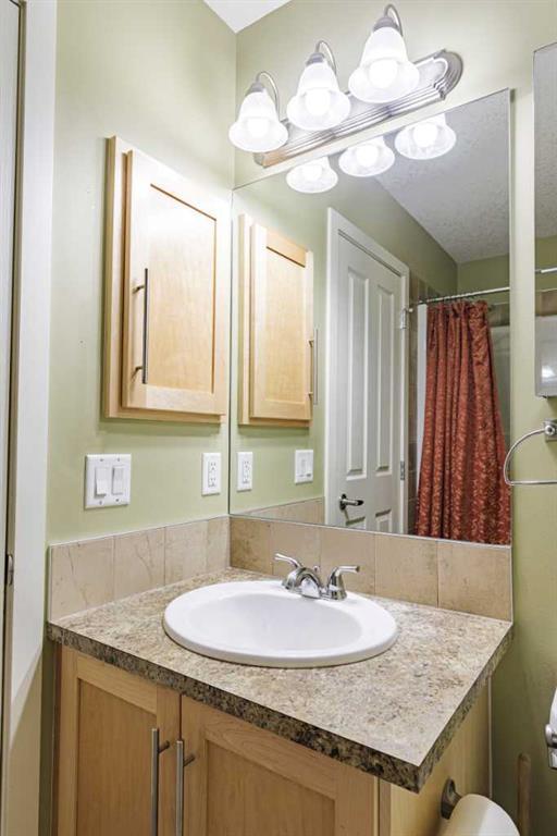 2501, 155 Silverado Skies Link Southwest, Calgary – Residential Row/Townhouse Listing Photo 18