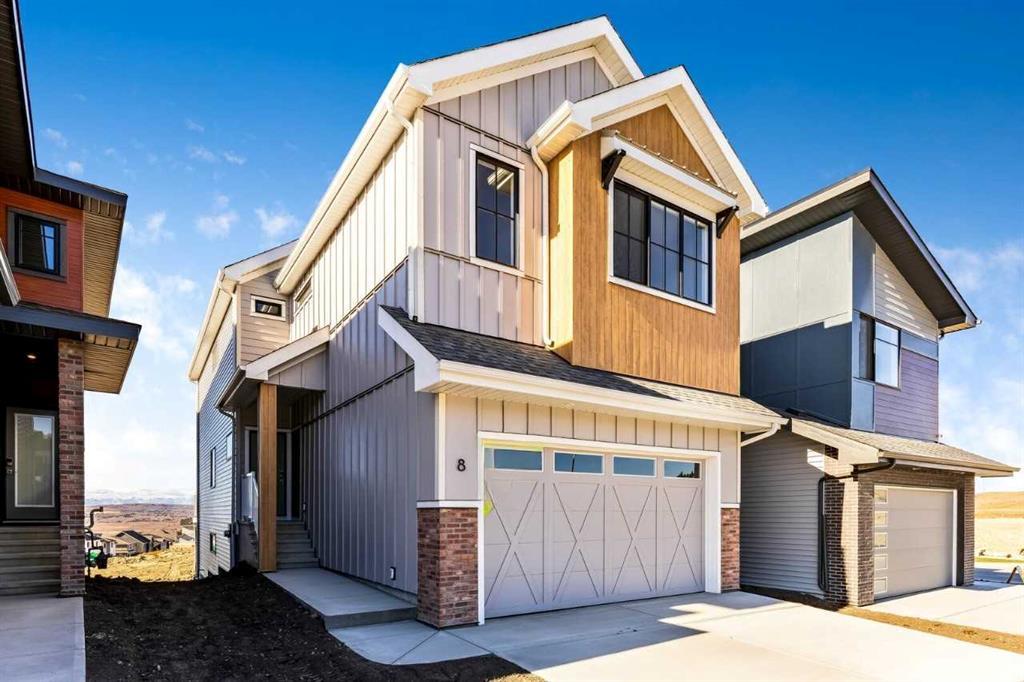 8 Heritage Link, Cochrane