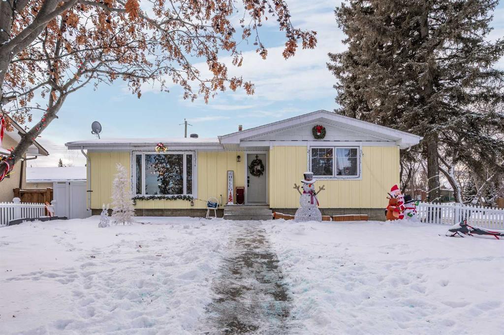 2 Grand Park Crescent, Camrose