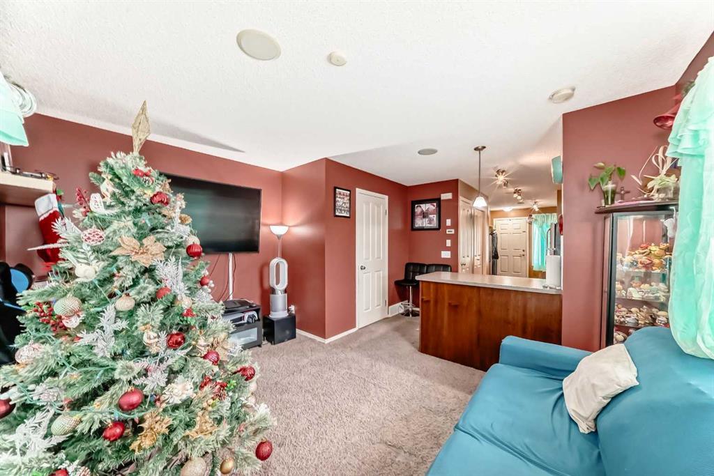 244 Saddlebrook Point Ne Calgary Alberta T3J 0G5 Saddle Ridge Home For Sale