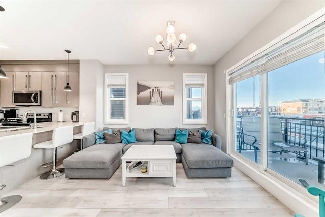 6421 128 Avenue Ne, Calgary