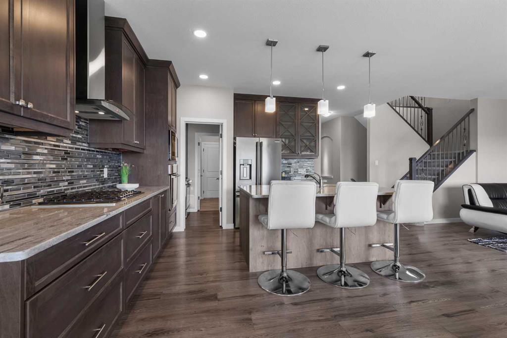 247 Hillcrest Heights Southwest, Airdrie – Residential Detached Listing Photo 8