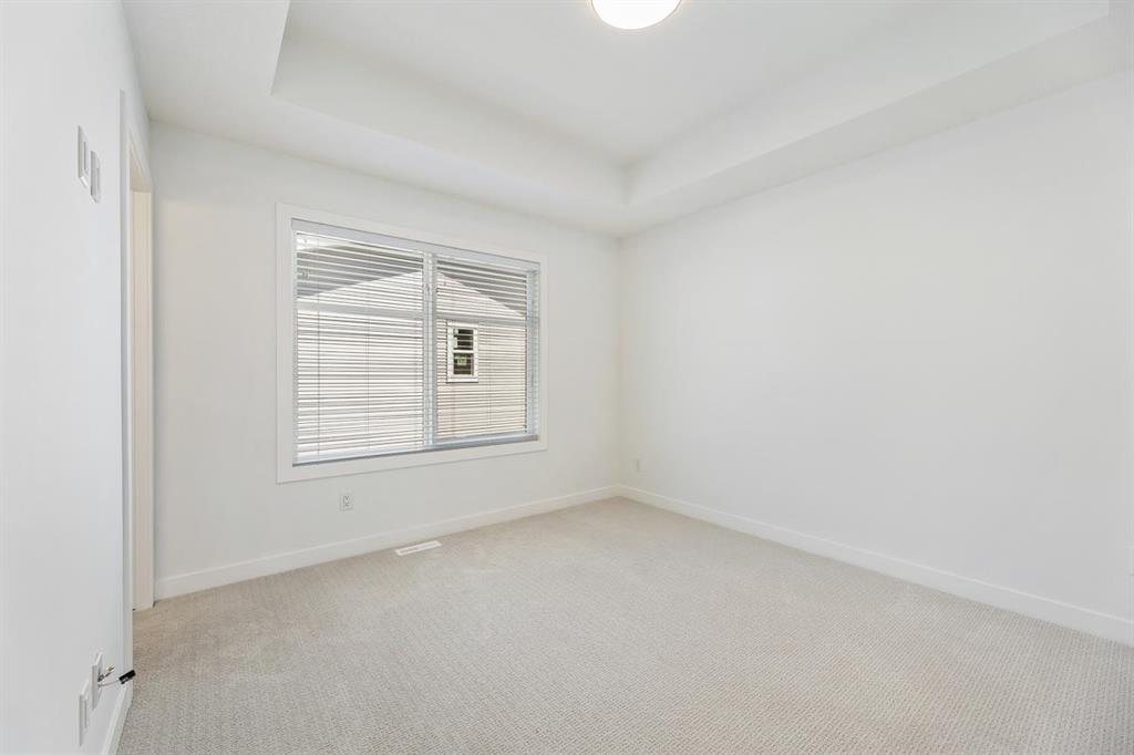 50 Cornerglen Manor Northeast, Calgary – Residential Row/Townhouse Listing Photo 9