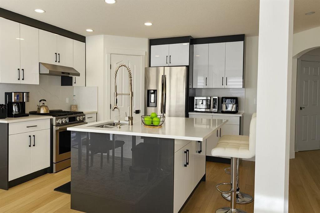 447 Tuscany Ridge Heights Northwest, Calgary – Residential Detached Listing Photo 4