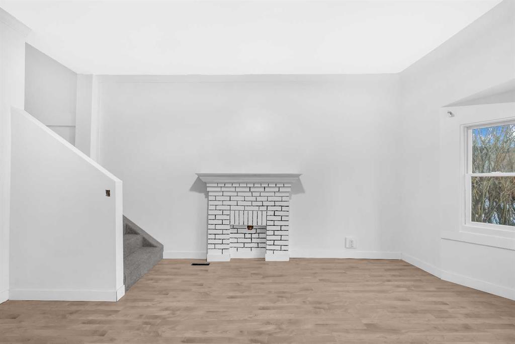 1022 18 Avenue Calgary Alberta T2G 1L6 Ramsay Home For Sale