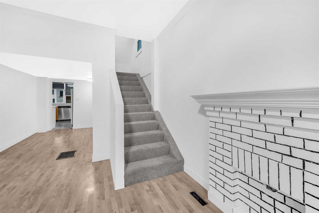 1022 18 Avenue Calgary Alberta T2G 1L6 Ramsay Home For Sale