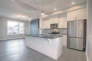 109 Cobblestone Gate Southwest, Airdrie – Residential Row/Townhouse Listing Photo 8