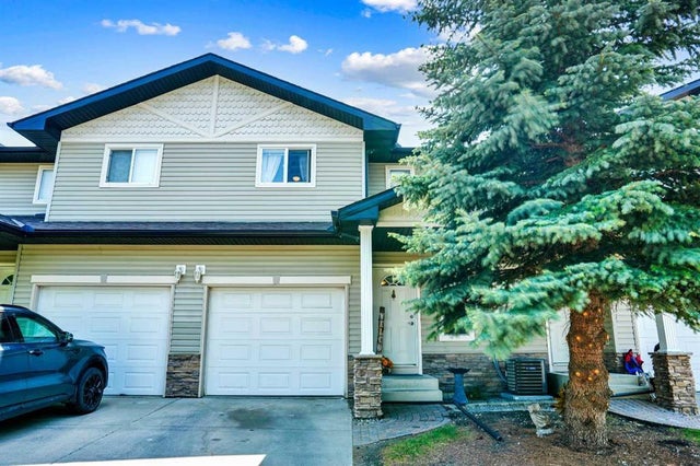 702, 760 Railway Gate Sw, Airdrie