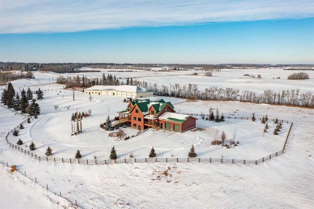 41115 Range Road 272, Rural Lacombe County