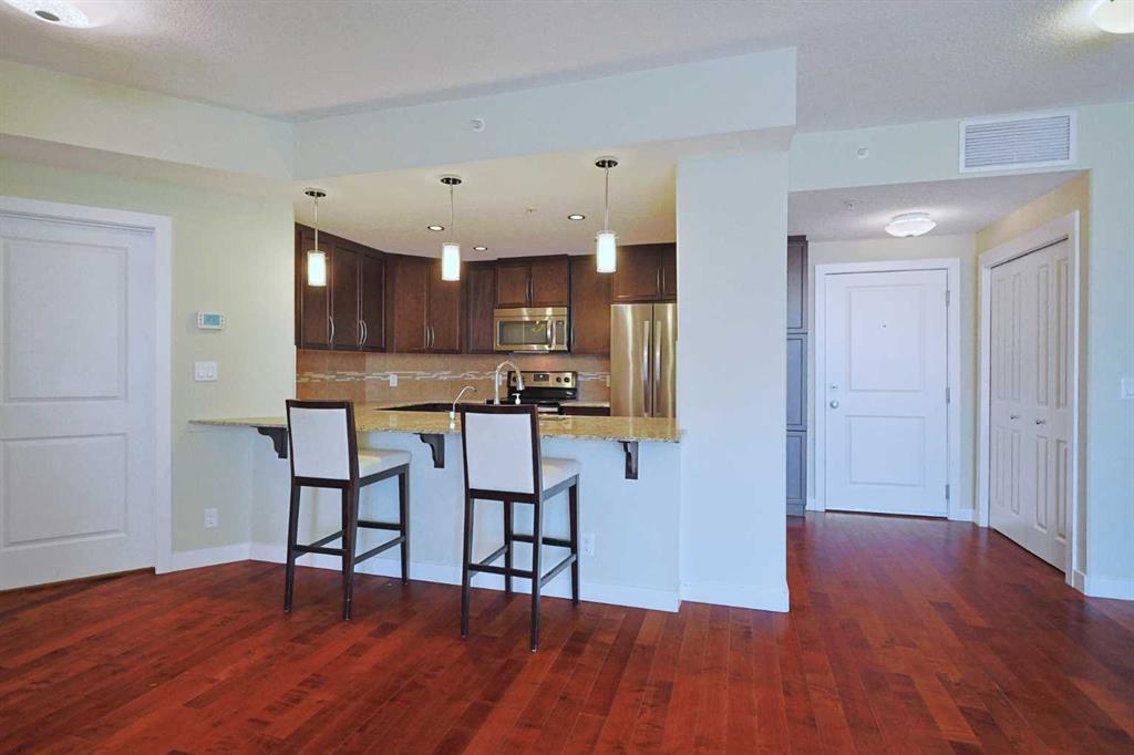 609, 16 Varsity Estates Circle Northwest, Calgary – Residential Apartment Listing Photo 5