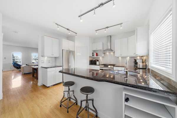 2405 Sorrel Mews Southwest, Calgary – Residential Row/Townhouse Listing Photo 17