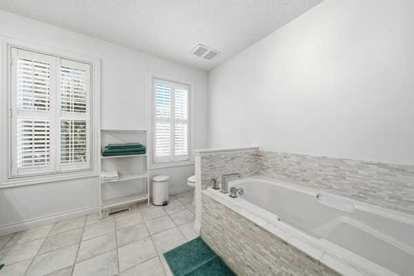 2405 Sorrel Mews Southwest, Calgary – Residential Row/Townhouse Listing Photo 20