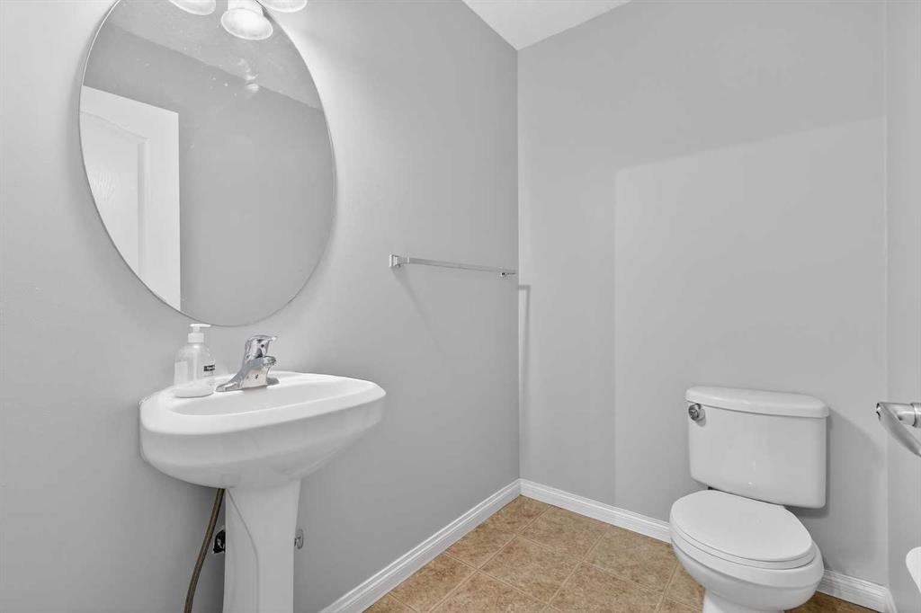 728 Carriage Lane Drive, Carstairs – Residential Semi Detached Listing Photo 16