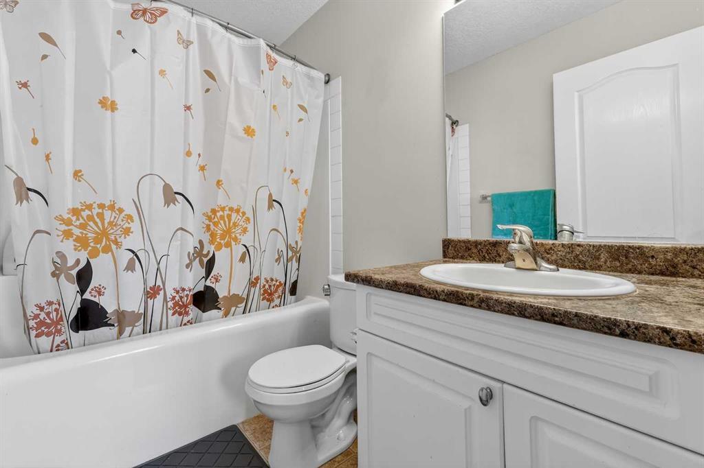 728 Carriage Lane Drive, Carstairs – Residential Semi Detached Listing Photo 20