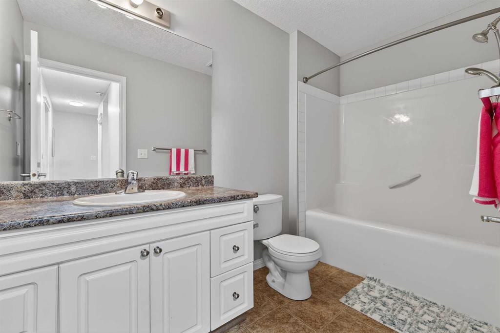 728 Carriage Lane Drive, Carstairs – Residential Semi Detached Listing Photo 23