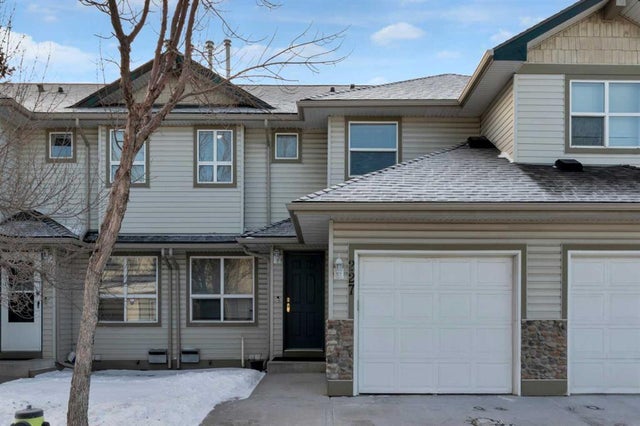 227 Harvest Gold Place Ne, Calgary
