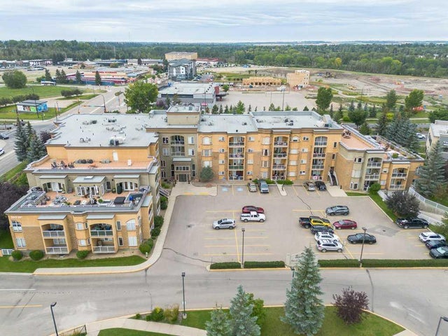 304, 5300 48 Street, Red Deer