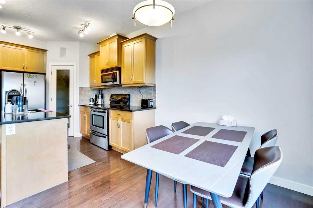 1728 Luxstone Drive Southwest, Airdrie – Residential Semi Detached Listing Photo 11