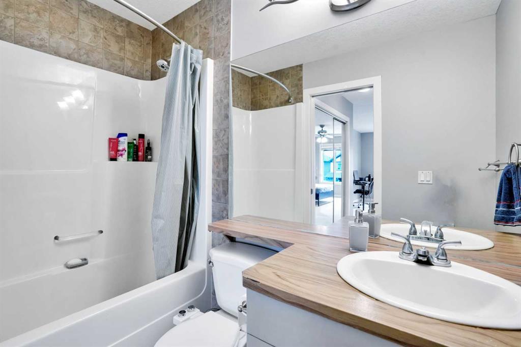 1728 Luxstone Drive Southwest, Airdrie – Residential Semi Detached Listing Photo 19