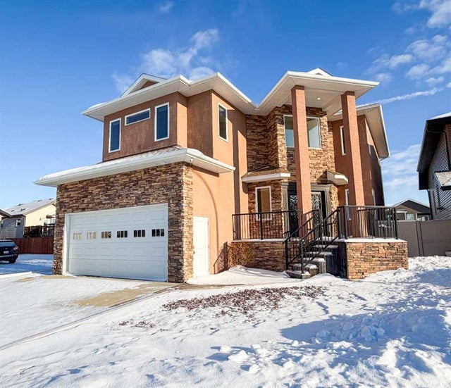 3 Trump Place, Red Deer