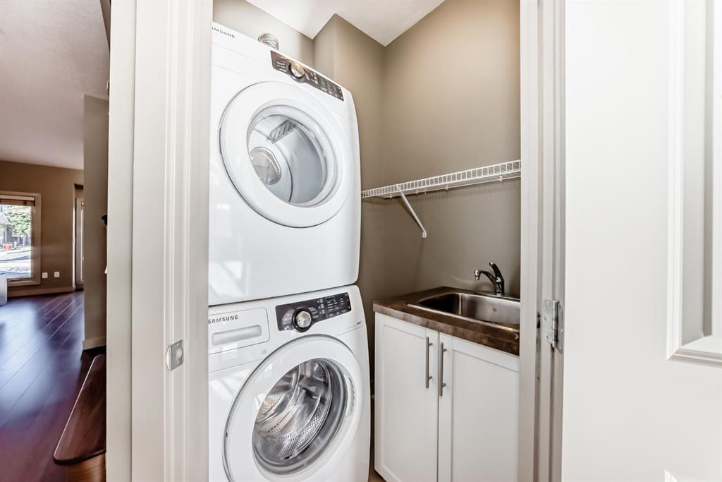 12 Cougar Ridge Landing Southwest, Calgary – Residential Row/Townhouse Listing Photo 18