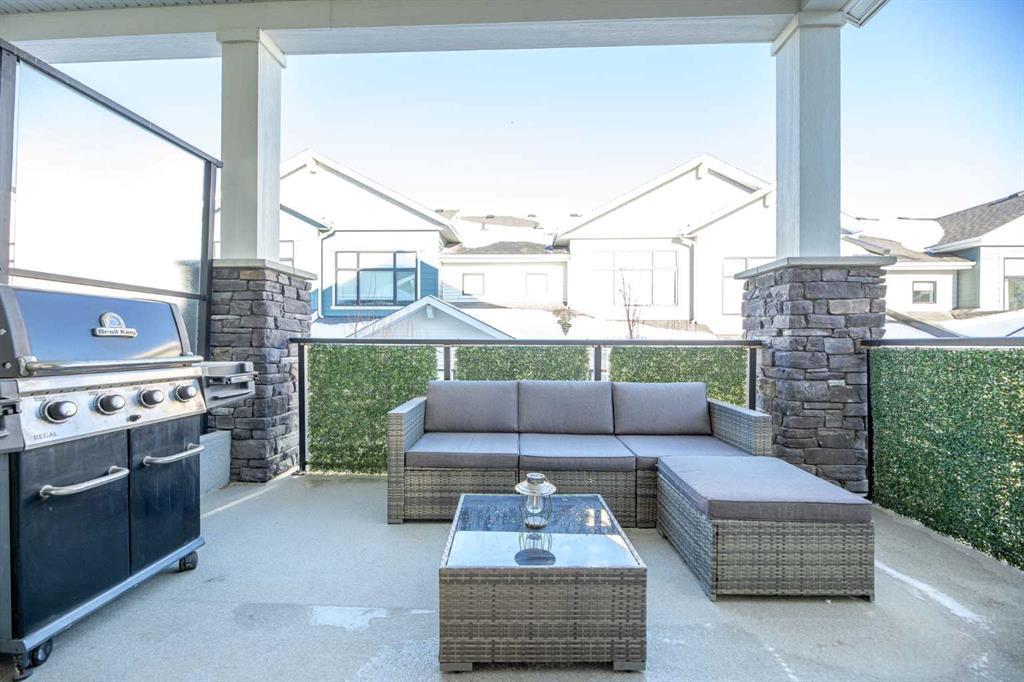 12572 Crestmont Boulevard Southwest, Calgary – Residential Row/Townhouse Listing Photo 17