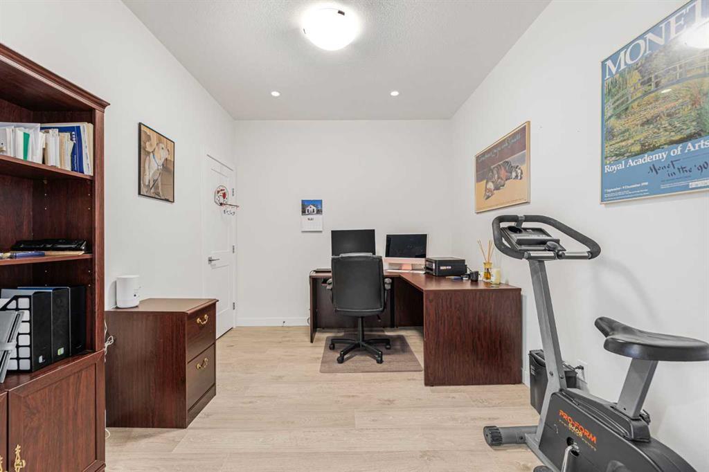 12572 Crestmont Boulevard Southwest, Calgary – Residential Row/Townhouse Listing Photo 26