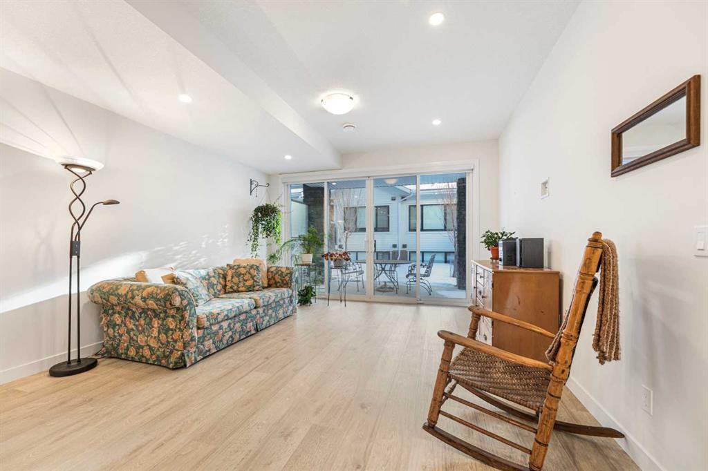 12572 Crestmont Boulevard Southwest, Calgary – Residential Row/Townhouse Listing Photo 27