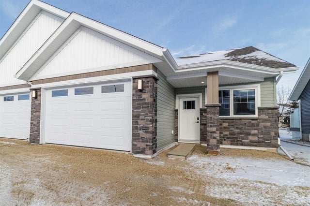 4938 Beardsley Avenue, Lacombe