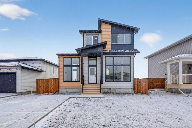 2533 16 Avenue, Coaldale