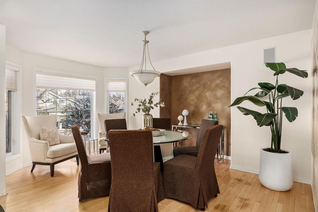 425 Sienna Heights Hill Southwest, Calgary – Residential Detached Listing Photo 5