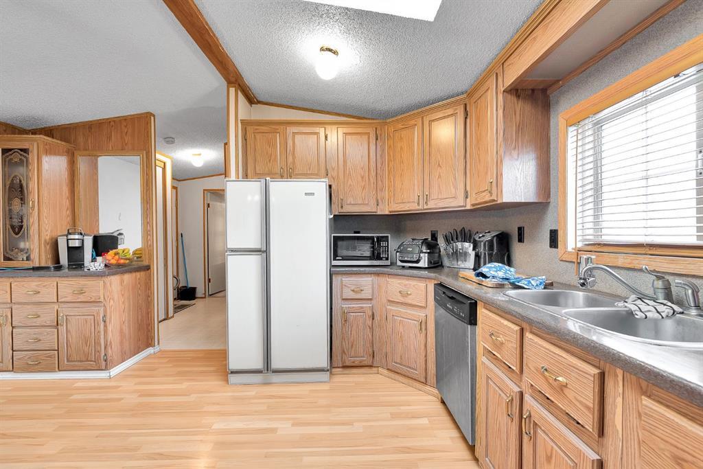 254 Erin Woods Circle Southeast, Calgary – Residential Detached Listing Photo 15